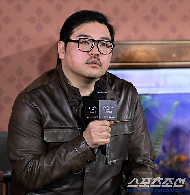 12일 메가박스 코엑스에서 열린 넷플릭스 영화 '파반느'의 제작보고회. 이종필 감독이 질문에 답하고 있다. 허상욱 기자wook@sportschosun.com/2026.02.12/