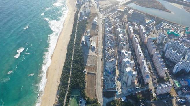 <2026년 8월 입주 예정인 ‘강릉 오션시티 아이파크’ 전경>