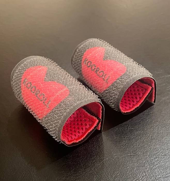 '구혜선 스튜디오'의 접는 헤어롤 '쿠롤'. /구혜선 스튜디오 제공