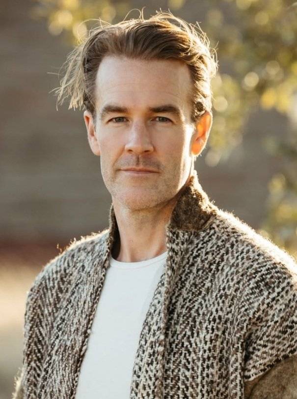 대장암으로 투병하던 할리우드 배우 제임스 밴 더 비크가 48세를 일기로 사망했다. 인스타그램 캡처.