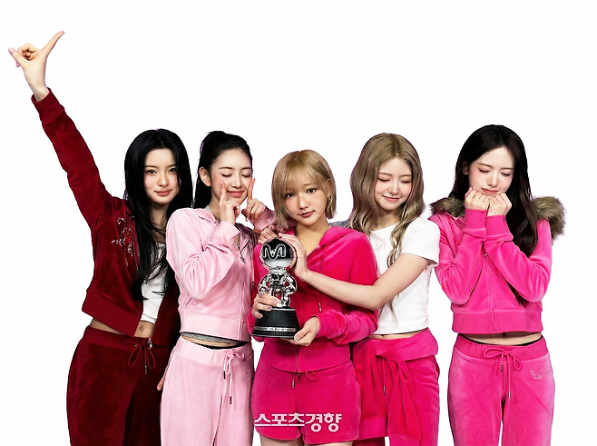 음악방송 3관왕을 차지한 그룹 키키. 스타쉽엔터테인먼트 제공