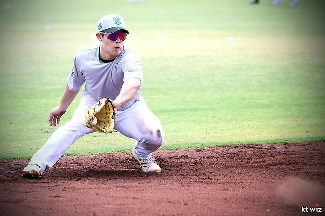▲ 여전히 큰 잠재력을 가진 안인산은 KT 야수진의 새로운 바람으로 지목되고 있다 ⓒKT위즈