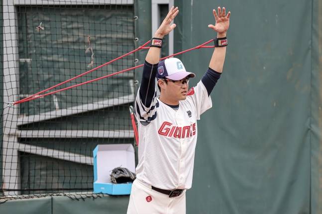 박세웅이 대만 타이난에서 열리는 2026 롯데 스프링캠프에서 훈련 중이다. /사진=롯데 자이언츠 제공