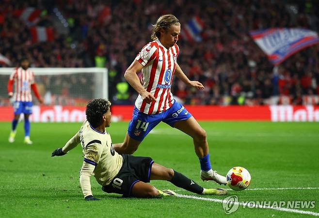 바르셀로나와 아틀레티코 마드리드의 경기 장면. [로이터=연합뉴스]