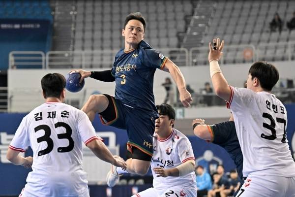 사진 인천도시공사 심재복의 점프슛