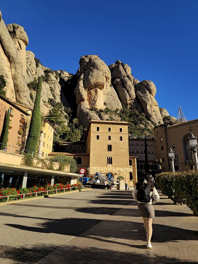 몬세라트 수도원.