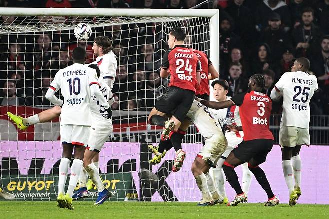 PSG 상대로 팀 두 번째 득점을 터트리는 렌. AFP연합뉴스