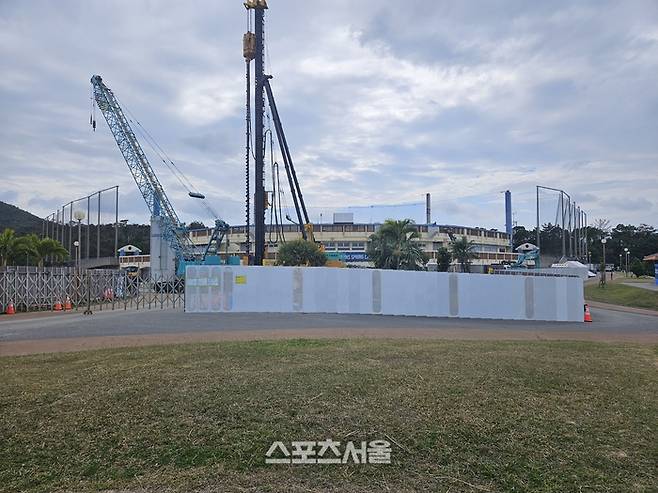 삼성 2026 스프링캠프지 오키나와 온나손 아카마 구장 일부 구역에 가림막이 처져 있다오키나와 | 김동영 기자 raining99@sportsseoul.com