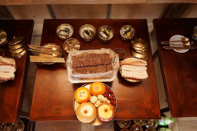 안동 소재 광산김씨 김언기 종가 차례 상차림. 한국국학진흥원