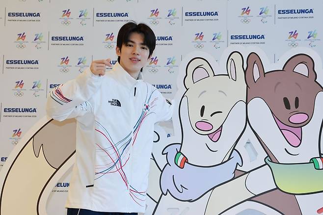 이탈리아 밀라노 올림픽 선수촌에서 중앙일보와 인터뷰를 한 피겨스케이팅 국가대표 차준환. 밀라노=김종호 기자