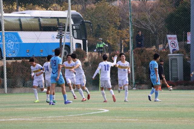 한국대학축구연맹 제공