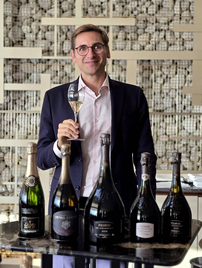 한국을 찾은 줄리앙.&nbsp;&nbsp;최현태 기자