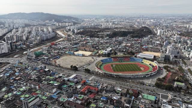 옛 전주종합경기장 전경 /전주시