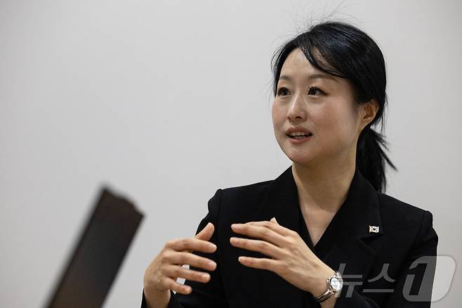 박지연 수어통역사가 10일 청와대에서 뉴스1과 인터뷰를 하고 있다. 2026.2.10 ⓒ 뉴스1 이재명 기자
