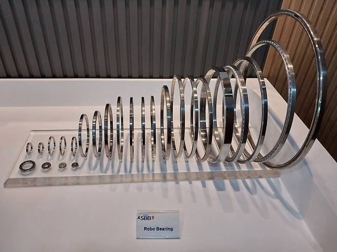 에스비비테크가 생산하는 베어링 제품./에스비비테크