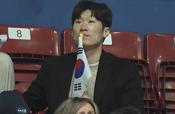 밀라노 올림픽에 뜬 박지성. 중계화면