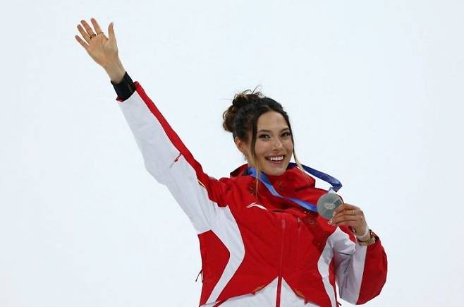 프리스타일 스키 빅에어에서 은메달을 따낸 구아이링. AP연합뉴스