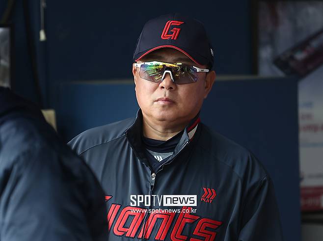 ▲ 올 시즌을 앞두고 캠프부터 대형 사고가 나며 머리가 아픈 롯데 자이언츠 ⓒ곽혜미 기자