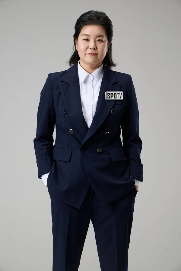 한희원 해설위원(사진=스포티비)