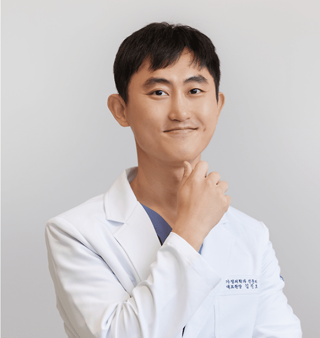 김진호 원장｜출처: 안양웰니스의원