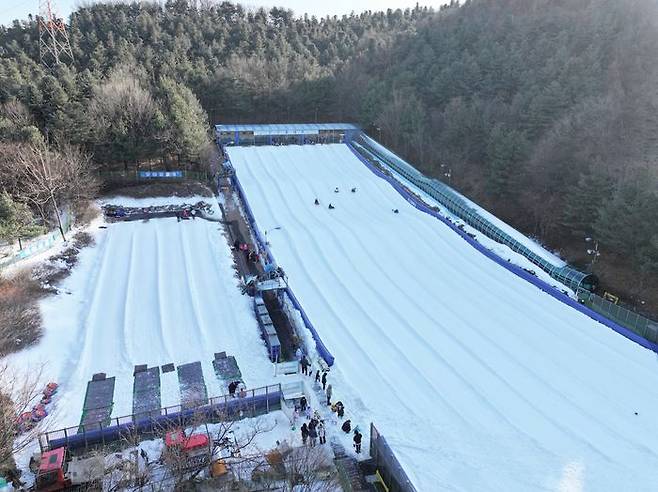 안산 대표 겨울명소 눈썰매장ⓒ안산도시공사 제공