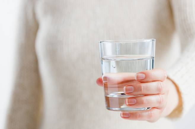 요로결석 예방을 위해서는 충분한 수분 섭취가 중요하다. 게티이미지뱅크