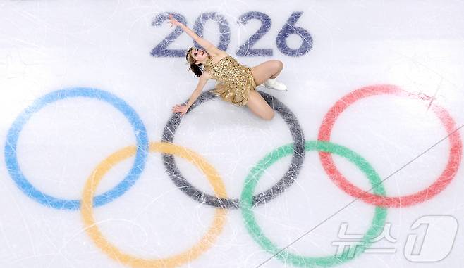 미국의 알리사 리우가 19일(현지시간) 2026 밀라노·코르티나담페초 동계올림픽 피겨 스케이팅 여자 싱글 프리 스케이팅에서 연기를 펼치고 있다. ⓒ 신화=뉴스1