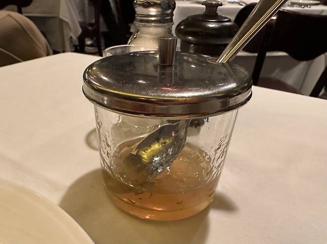 뉴욕 킨스스테이크(Keens Steakhouse) 모습. 류재도 제공