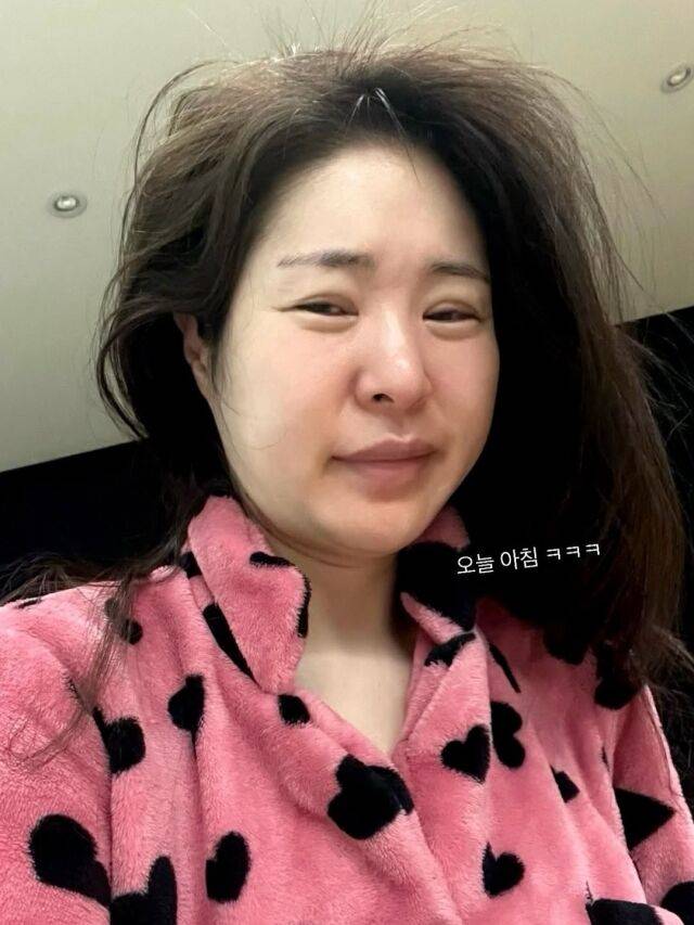 미자가 설 연휴 동안 늘어난 체중을 솔직하게 공개했다. / 미자 SNS