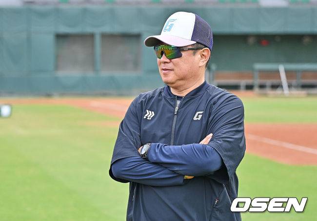 [OSEN=타이난(대만), 이석우 기자] 롯데 자이언츠 김태형 감독  / foto0307@osen.co.kr