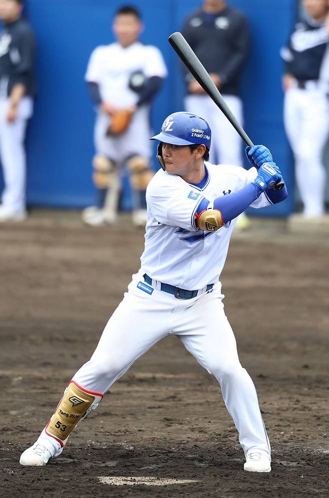 ▲ 삼성 라이온즈 내야수 양우현이 20일 일본 오키나와 온나손 아카마 구장에서 열린 2026 월드베이스볼클래식 한국 야구 대표팀과의 연습경기에서 투수 정우주를 상대로 역전 3점 홈런을 터트렸다. ⓒ삼성 라이온즈