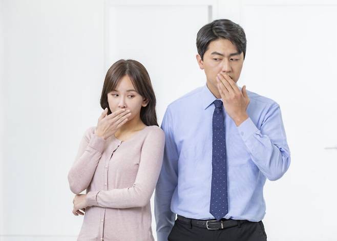 침 분비가 부족하면 입냄새가 심해질 수 있다. 사진=클립아트코리아