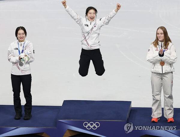 김길리(가운데). ⓒ연합뉴스