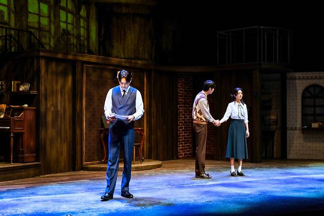 연극 '사의 찬미' [사진 쇼앤텔플레이]