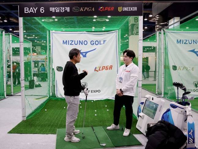 '2026 매일경제 골프엑스포'에서 진행된 원포인트 레슨. /사진=KPGA 제공