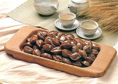 강원도의 도토리 송편. 한국전통음식연구소 홈페이지 캡처