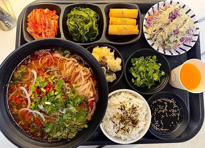 image.png 5500원 구내식당.jpg