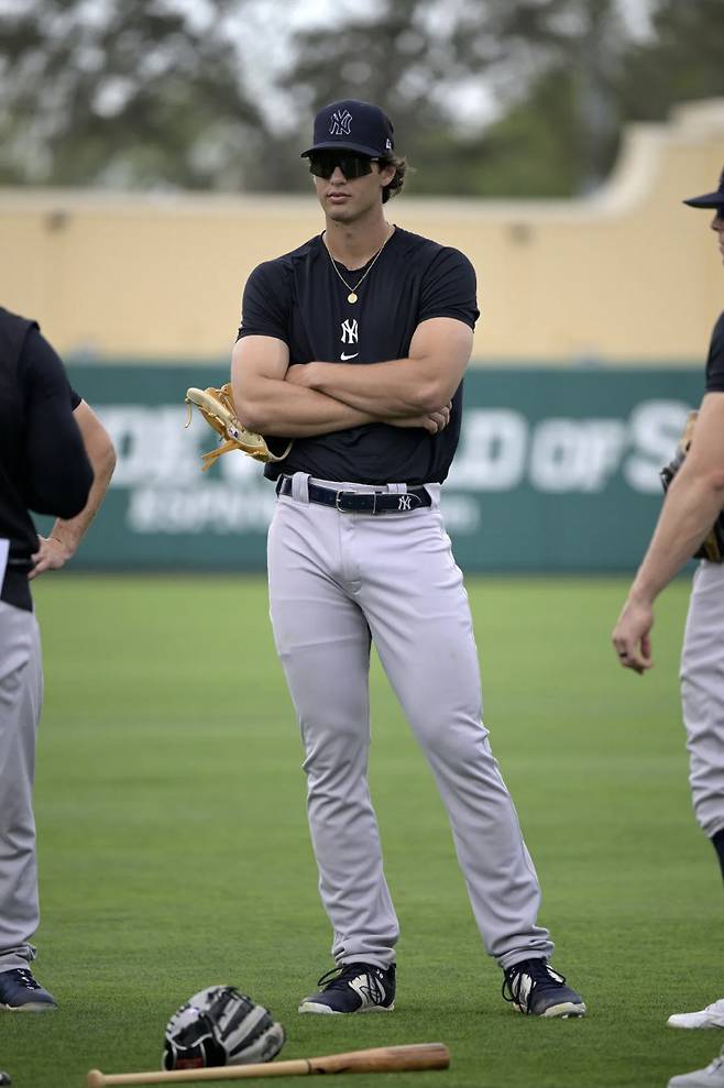 스펜서 존스는 애런 저지와 같은 2m1의 키를 자랑하며 외야수다. AP연합뉴스