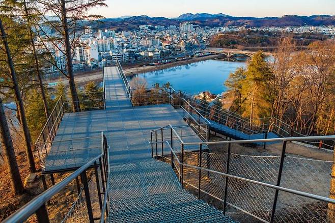 진주시, 만경공원 비거숲길