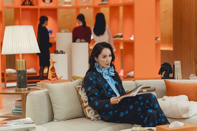 ‘레이디 두아’ 스틸컷. 넷플릭스 제공