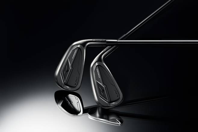 2026 미즈노 신제품 ‘한정판 MX FORGED 블랙 에디션’.