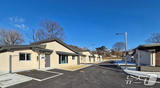 충북 괴산군 소수면에 건립한 귀농귀촌 보금자리 임대주택.(괴산군 제공, 재판매 및 DB금지)/뉴스1