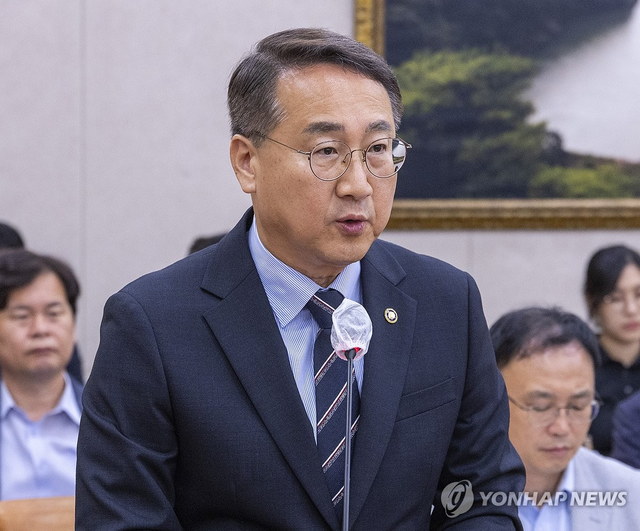 김인호 전 산림청장. [연합뉴스 자료사진]