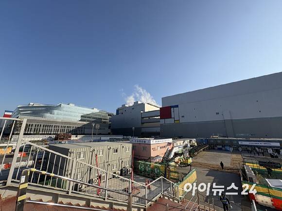 삼성전자 평택 4공장(P4) 공사 현장. [사진=권서아 기자]
