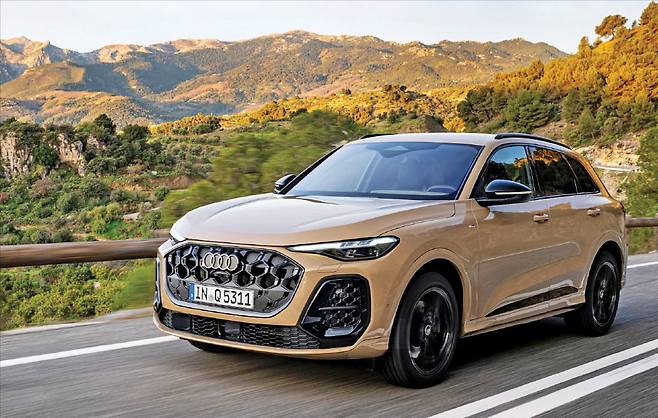 아우디의 차세대 플랫폼 PPC가 적용된 중형 스포츠유틸리티차량(SUV) ‘더 뉴 아우디 Q5’. 아우디코리아 제공
