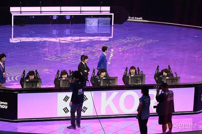 2023년 항저우 아시안게임에 출전했던 e스포츠(리그 오브 레전드) 국가대표팀. 공동취재단