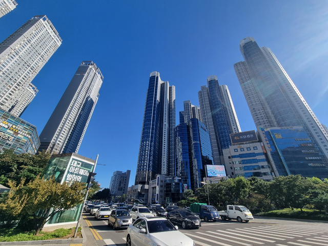 다주택자 양도소득세 중과 유예 종료를 앞두고, 부동산 시장이 술렁이고 있다. 사진은 대구 수성구의 아파트 단지 모습. 대구일보 DB