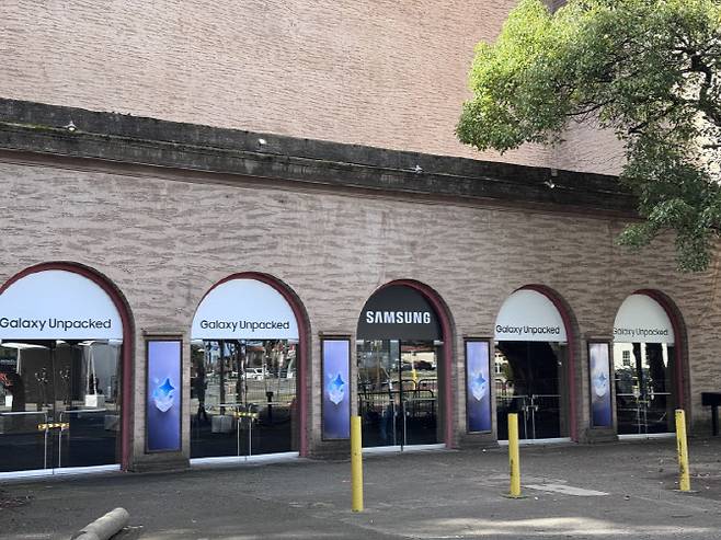 24일(현지시각) 언팩 준비로 한창인 미국 샌프란시스코 '팰리스 오브 파인 아트' 전경. 사진=권하영 기자