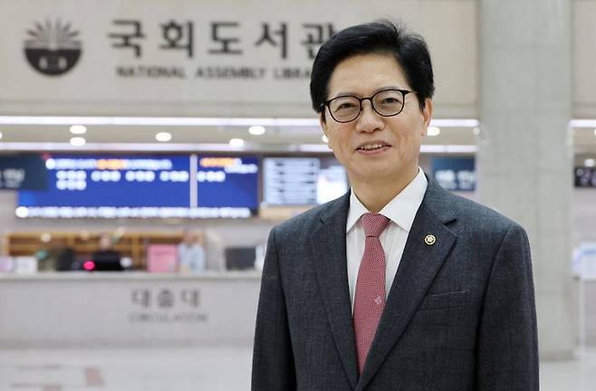 황정근 국회도서관장. 사진=박범준 기자