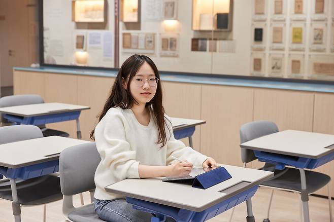 2026학년도 대입에서 연세대 대기과학과에 합격한 박지민 학생은 “내신 대비가 수능 대비라고 여기고 학교 수업에 집중하면서 개념 이해와 문제 풀이에 집중했다”고 말했다”고 말했다. 비상교육 제공